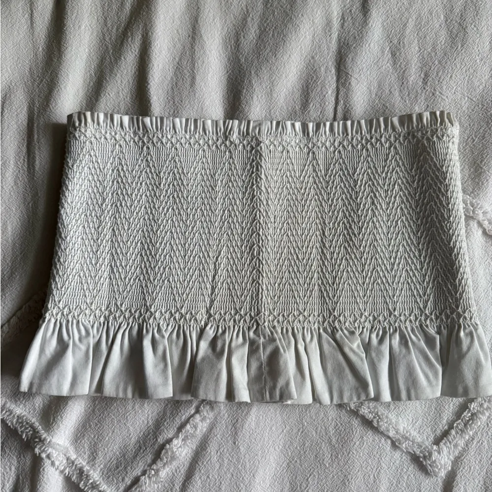 White Smocked Tube Top with Ruffle Hem Size XS - Image 3