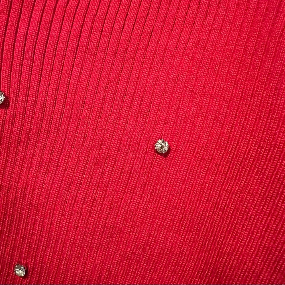 Red Ridded Sweater with Rhinestone Embellishments New size medium - Image 7