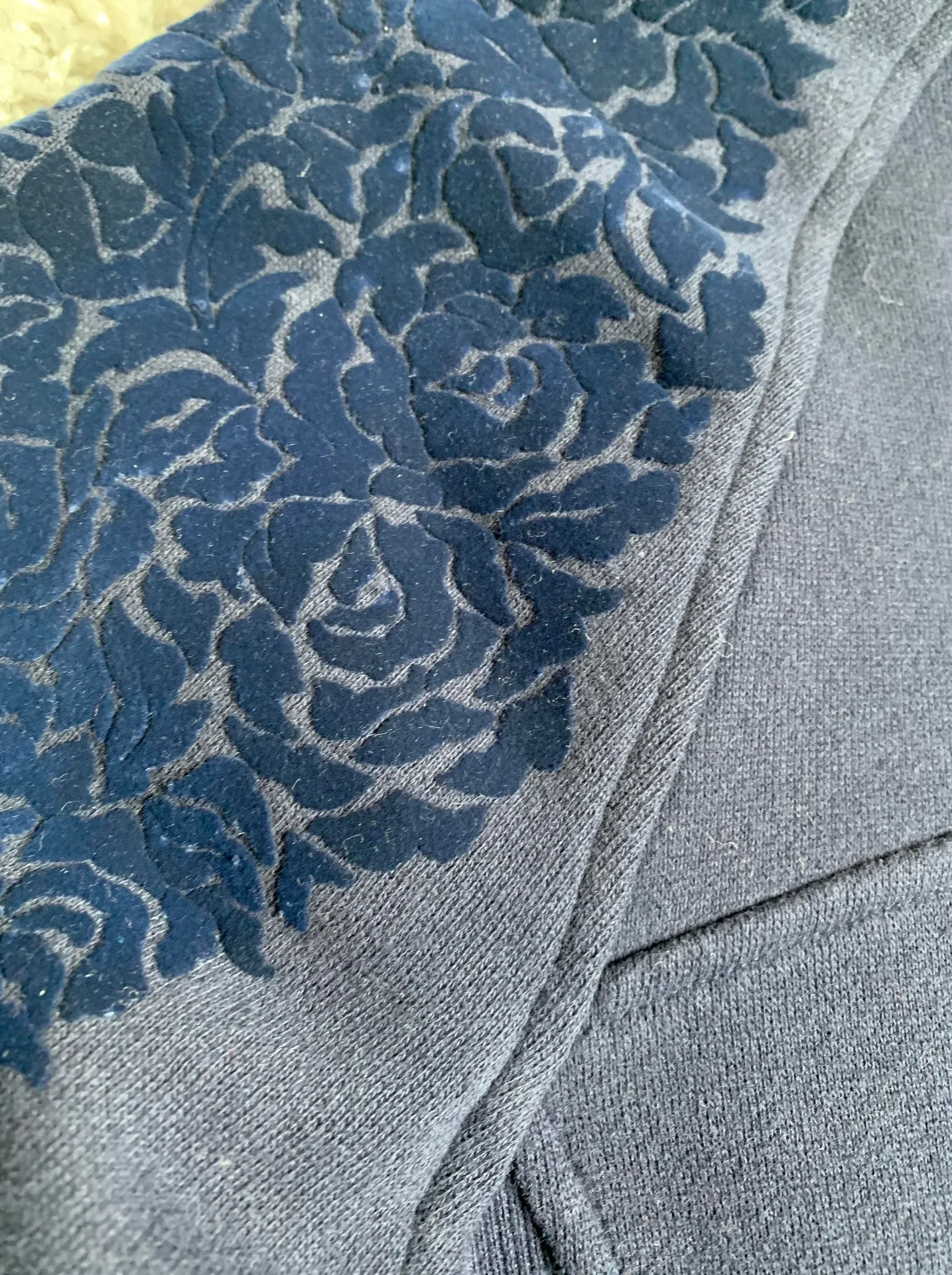 Lululemon Pullover - Image 4