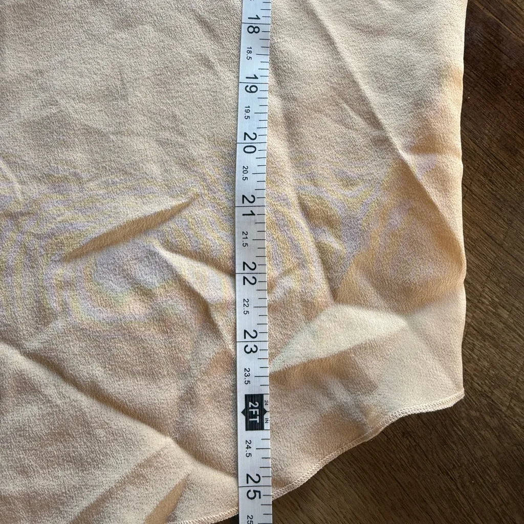 New Club Monaco Cream 3D Appliqué Floral silk Top blouse size Small S Rtl $170 - Image 10