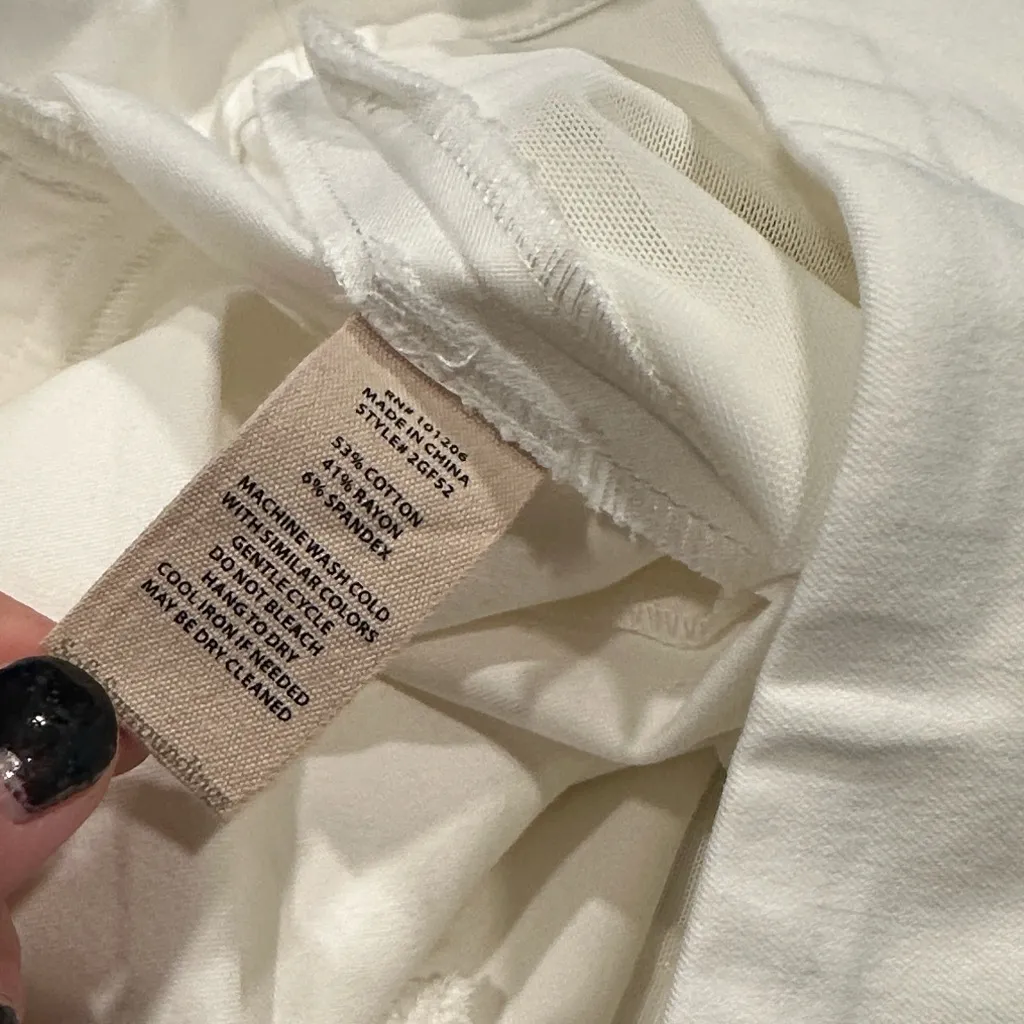 Soft Surroundings White SoftEssential SUPERLA Shorts NEW Medium - Image 12