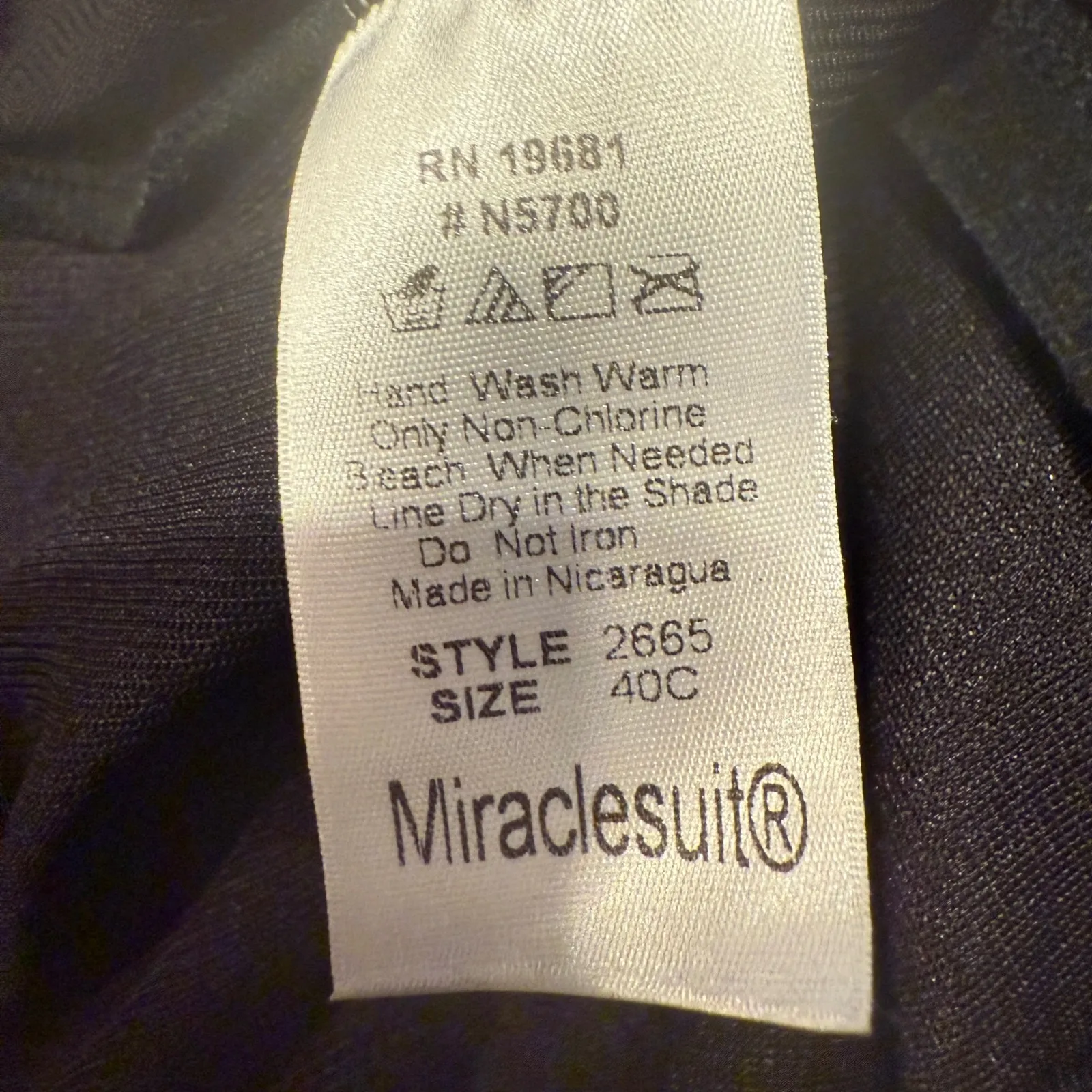 Miraclesuit Style 2665 Black Strapless Bodysuit Shapewear Shorts Size 40C - Image 3