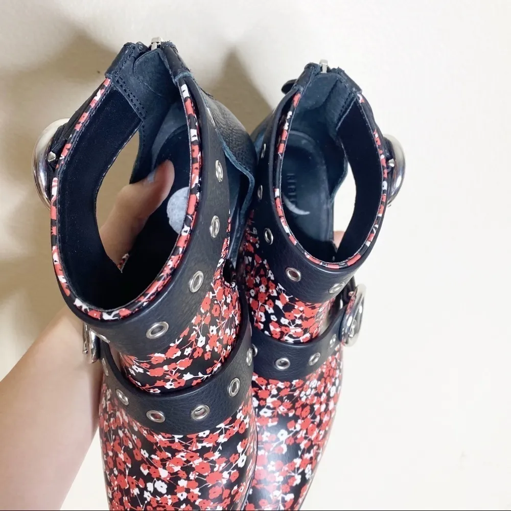 NWOB Rebecca Minkoff Kianna Cutout Booties - Image 4