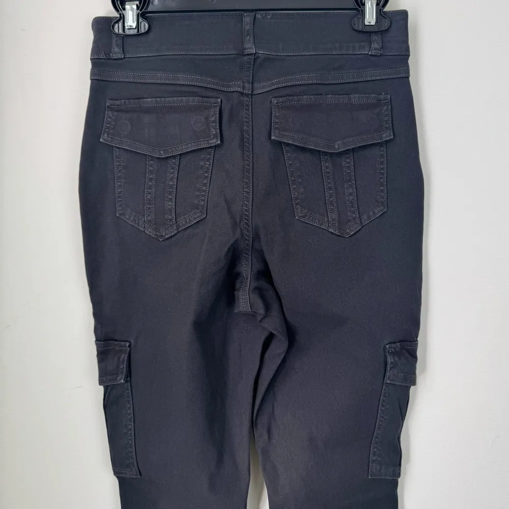 SPANX Stretch Twill Ankle Cargo Pants in Washed Black Size Medium NEW - Image 9