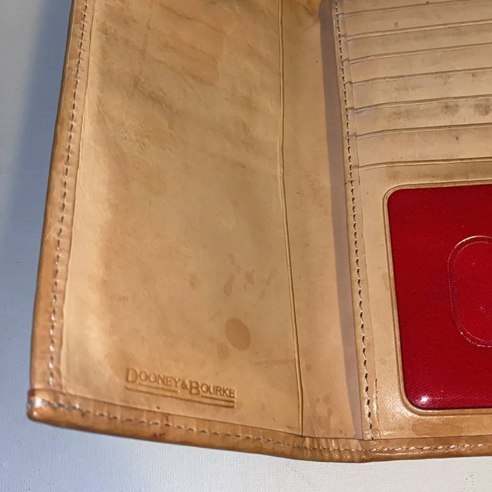 Dooney Bourke Green Gingham Wallet - Image 5