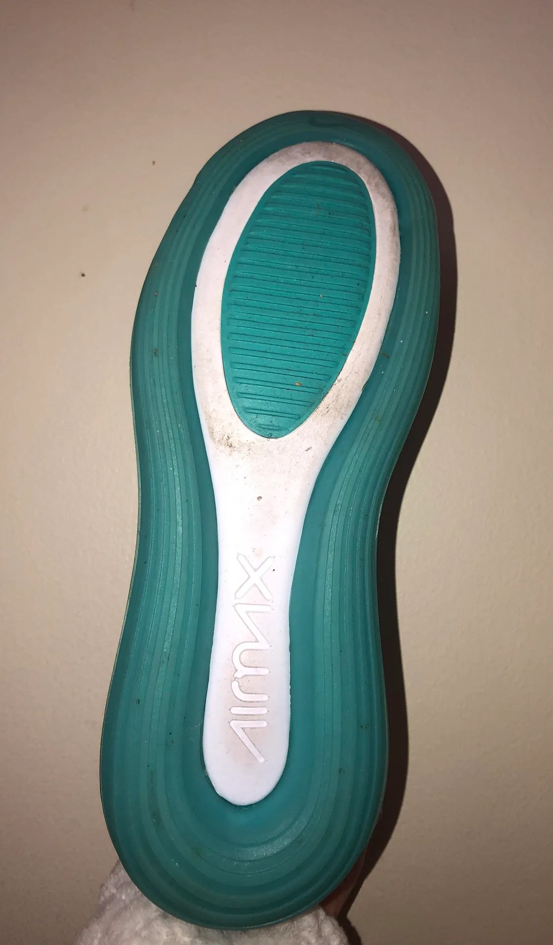 Nike Air Max 720 - Image 3