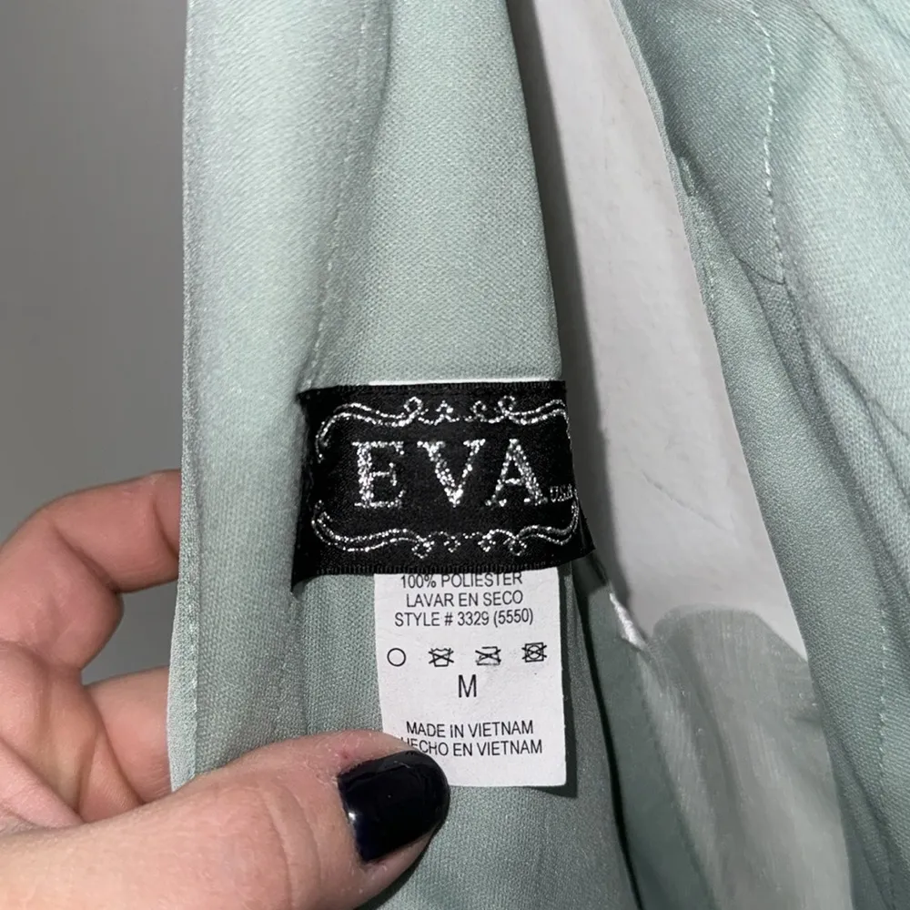 Eva bridal‎ dress light green 3329 NEW size medium lined maxi - Image 8