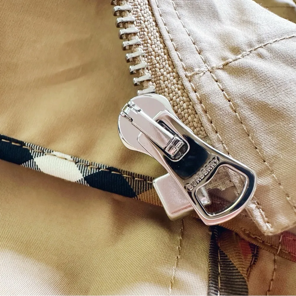 NEW Burberry Women’s Birley Check Hooded Jacket Archive Beige - Image 10