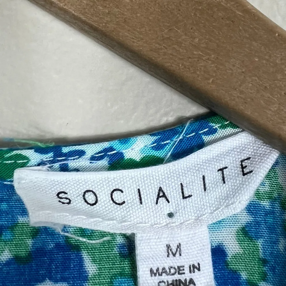 Socialite Wrap Romper Womens M Blue Floral Short Flutter Sleeve Garden Party - Image 7