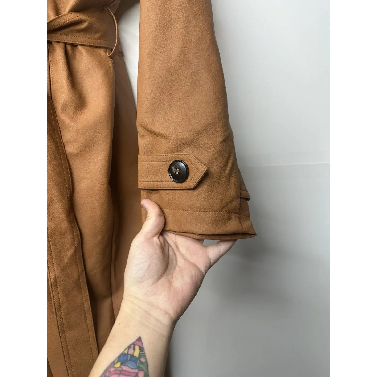 Haute Monde Women's Trench Coat Size Large Dark Brown Belted Faux Leather - Image 8