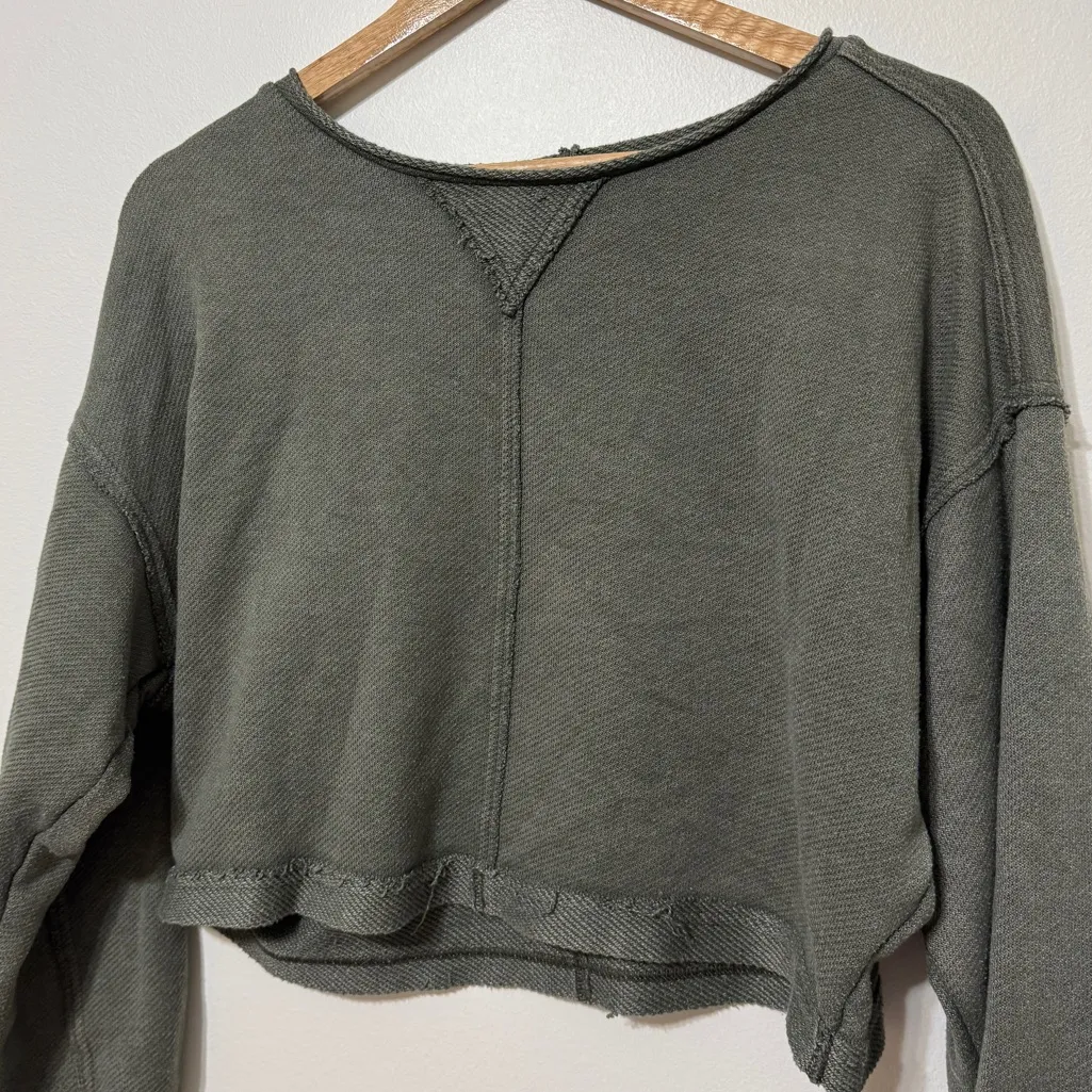 Aerie Cropped Crewneck Sweater Size XS Oversized Beach Party Sweatshirt Green - Image 4