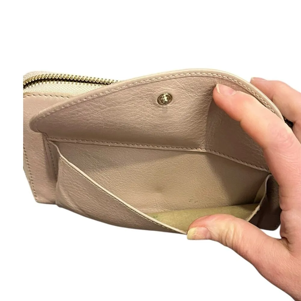 Chloé Leather Continental Wallet - Image 12