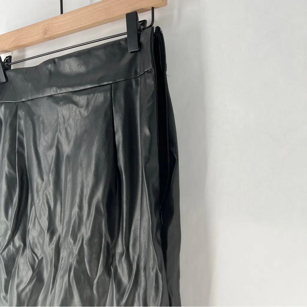 Shein Elegant Black Faux Leather‎ High Rise Front Skit Women's Midi Pencil Skirt - Image 9