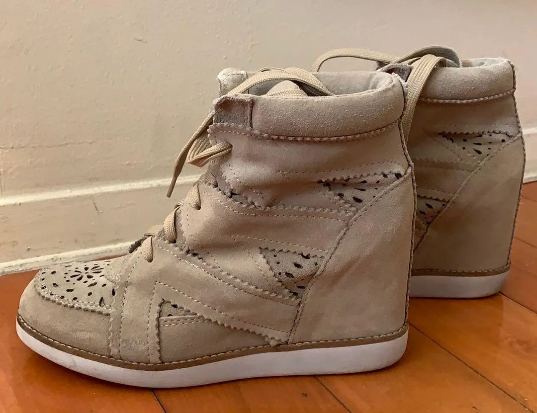 Sneaker Wedges - Image 2