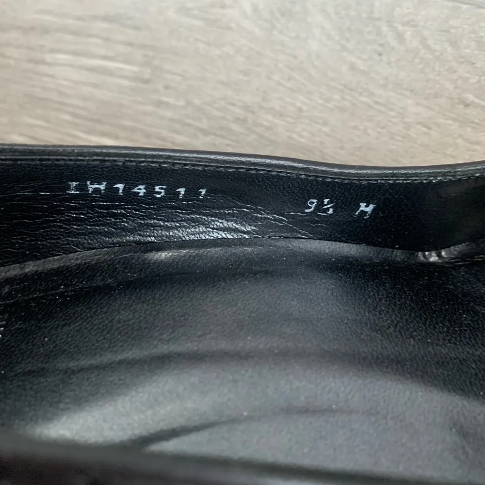 Stuart Weitzman Black Quantas Quilted Nappa Bow Pumps In Size Women’s 9.5M - Image 10