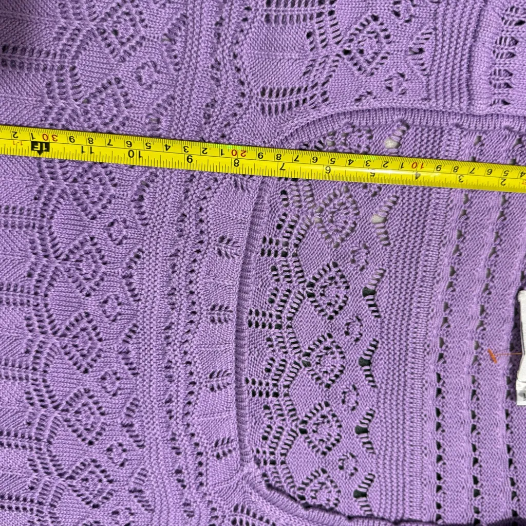 70/21 Lavender Crochet Crop Top Size M - Image 8