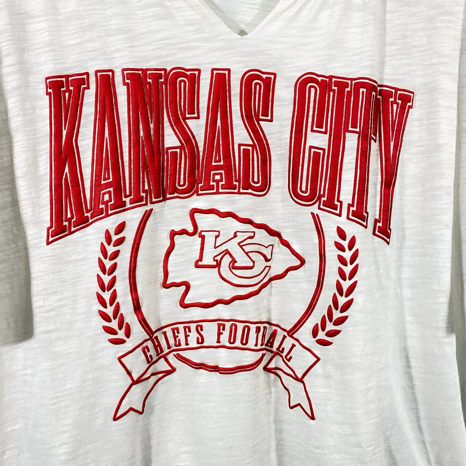 NFL Team Apparel Women Kansas City Chiefs White & Red Graphics SS Tee Size XL - Image 4