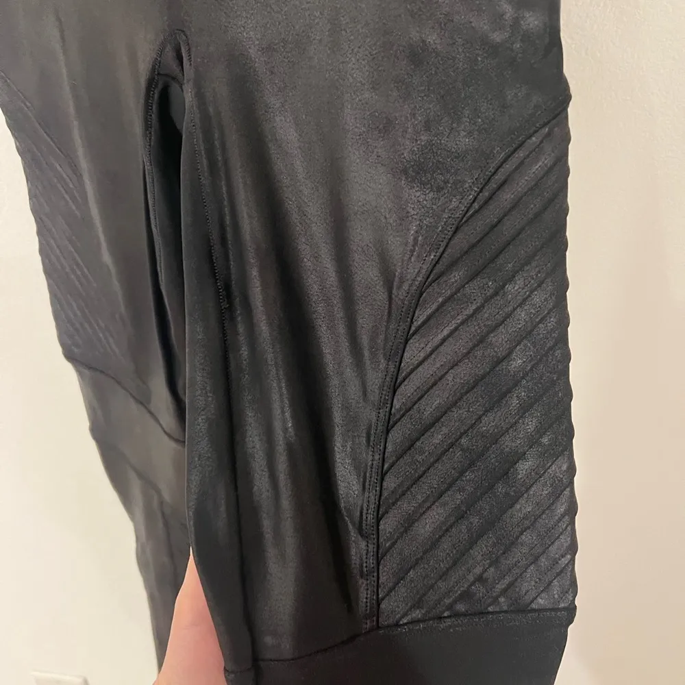 SPANX® Moto Faux Leather Legging Pant - Image 6