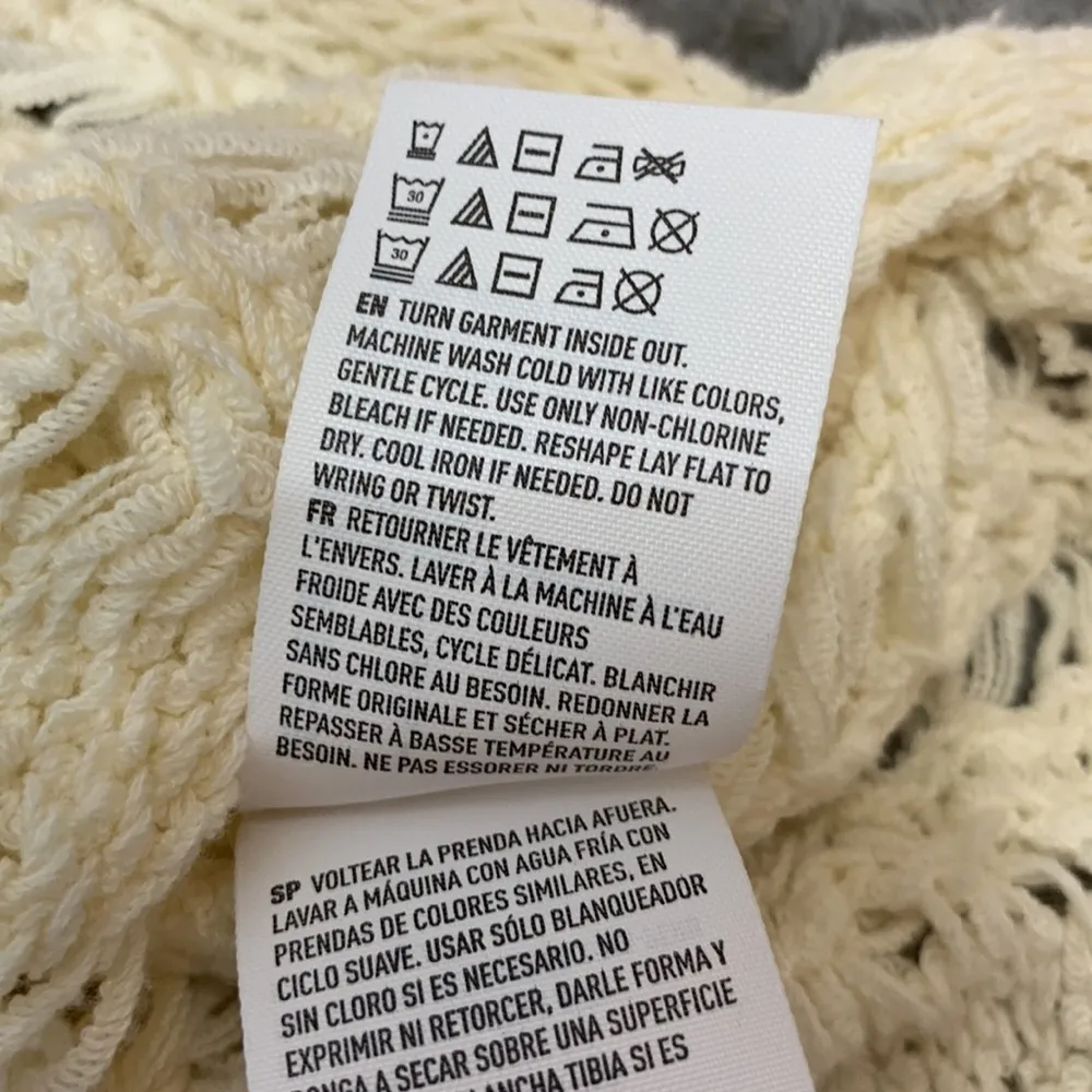 Open Knit Cream Sweater Tank Size L - Image 6