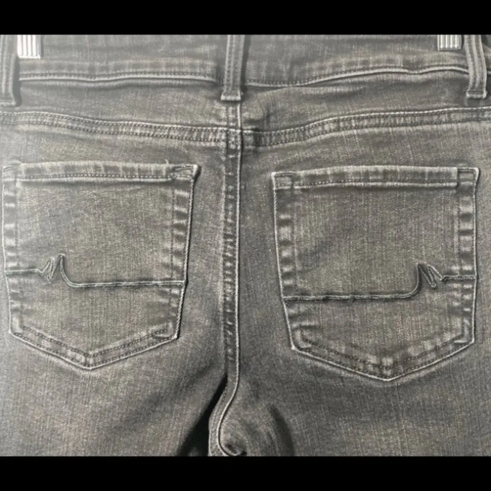 M Jeans by Maurice’s Classic Black Slim Boot Mid Rise Jean. Size 6 Long - Image 4