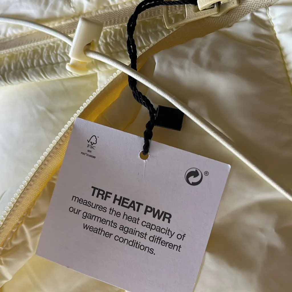 NWT ZARA PACKABLE WATER REPELLENT VEST BLOGGERS FAV YELLOW SMALL - Image 6