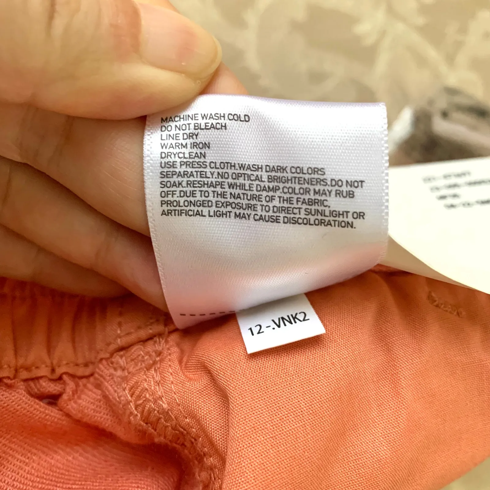 Uniqlo Linen Cotton 2.5" Inseam Shorts in Orange - Image 8