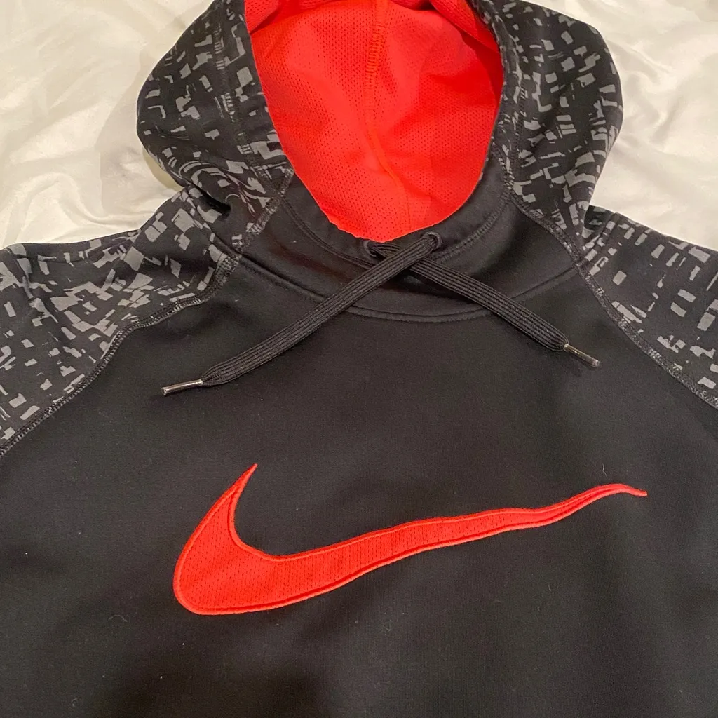 Nike Black Hoodie with Red Swoosh - Image 3