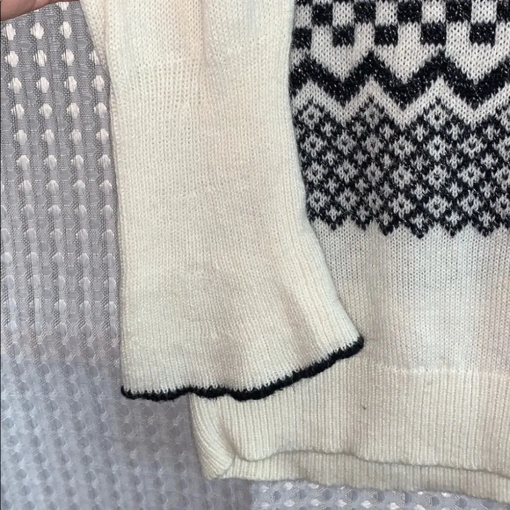 Talbots Light weight soft XS sweater ☃️ - Image 18