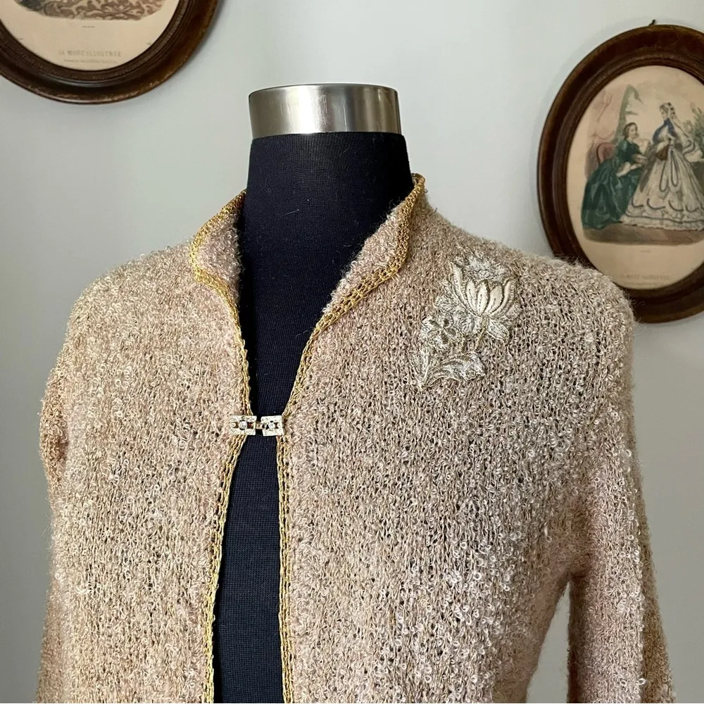 VINTAGE 1960s boucle knit cardigan Size 8 - Image 5