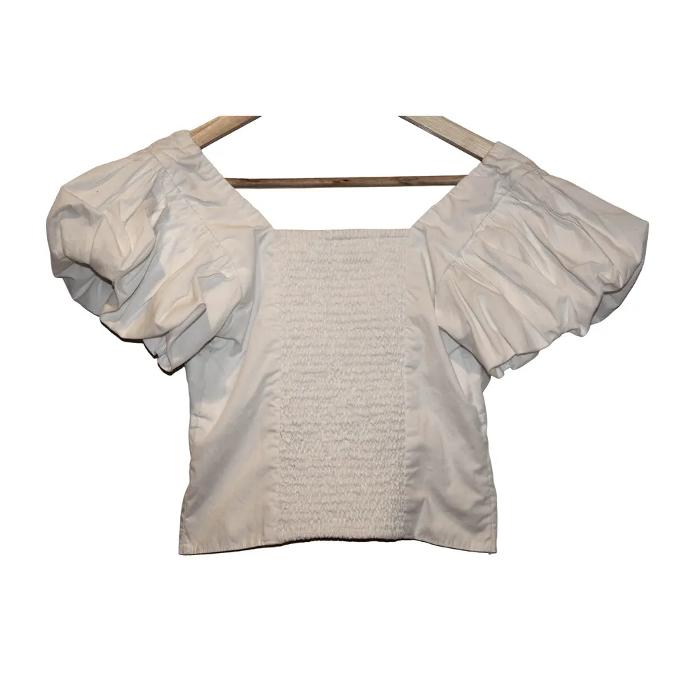 Women's Abercrombie & Fitch White V-Neck Short Sleeve Crop Top Blouse Size Small - Image 2