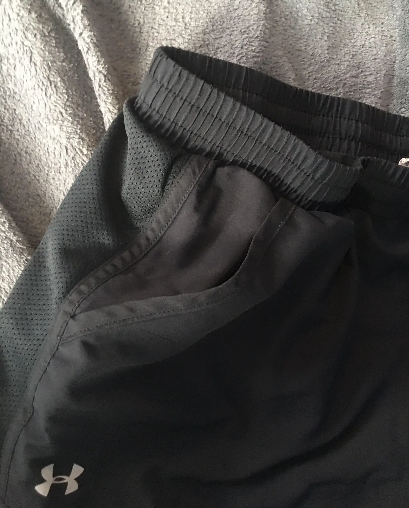 Under Armour Under Armor Shorts - Image 2