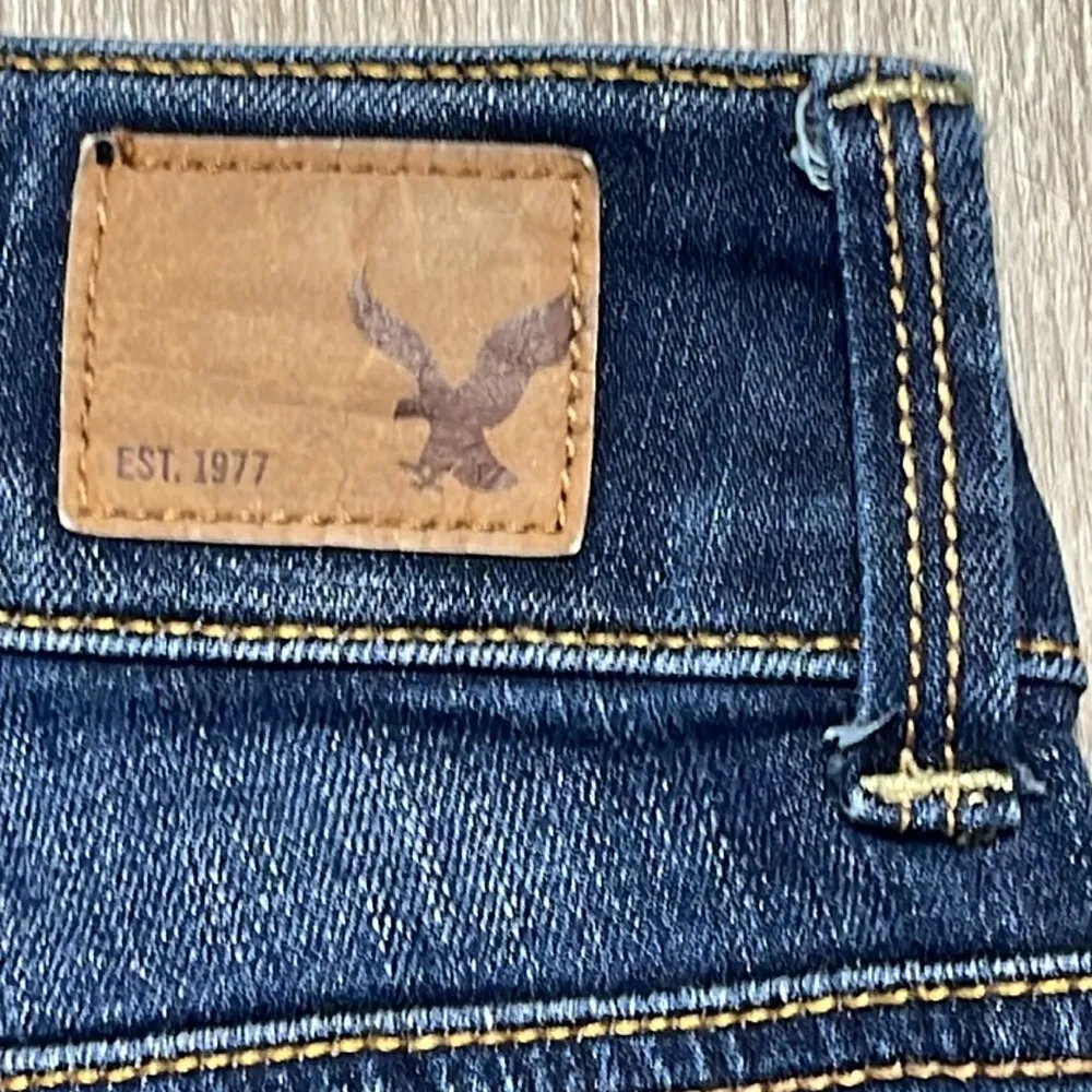 American Eagle Artist Crop Super Stretch Jeans Size 6 - Image 11