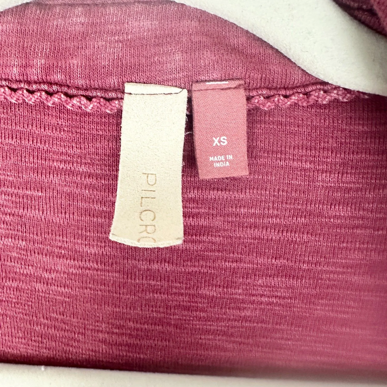 Anthropologie Pilcro Frayed Button Down Tunic Size XS Wine Berry Boho - Image 5