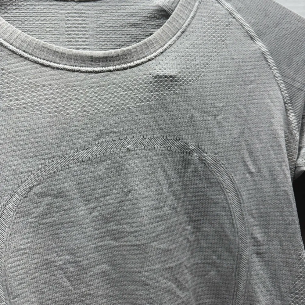 Lululemon Swiftly Tech Long Sleeve Top - Image 2