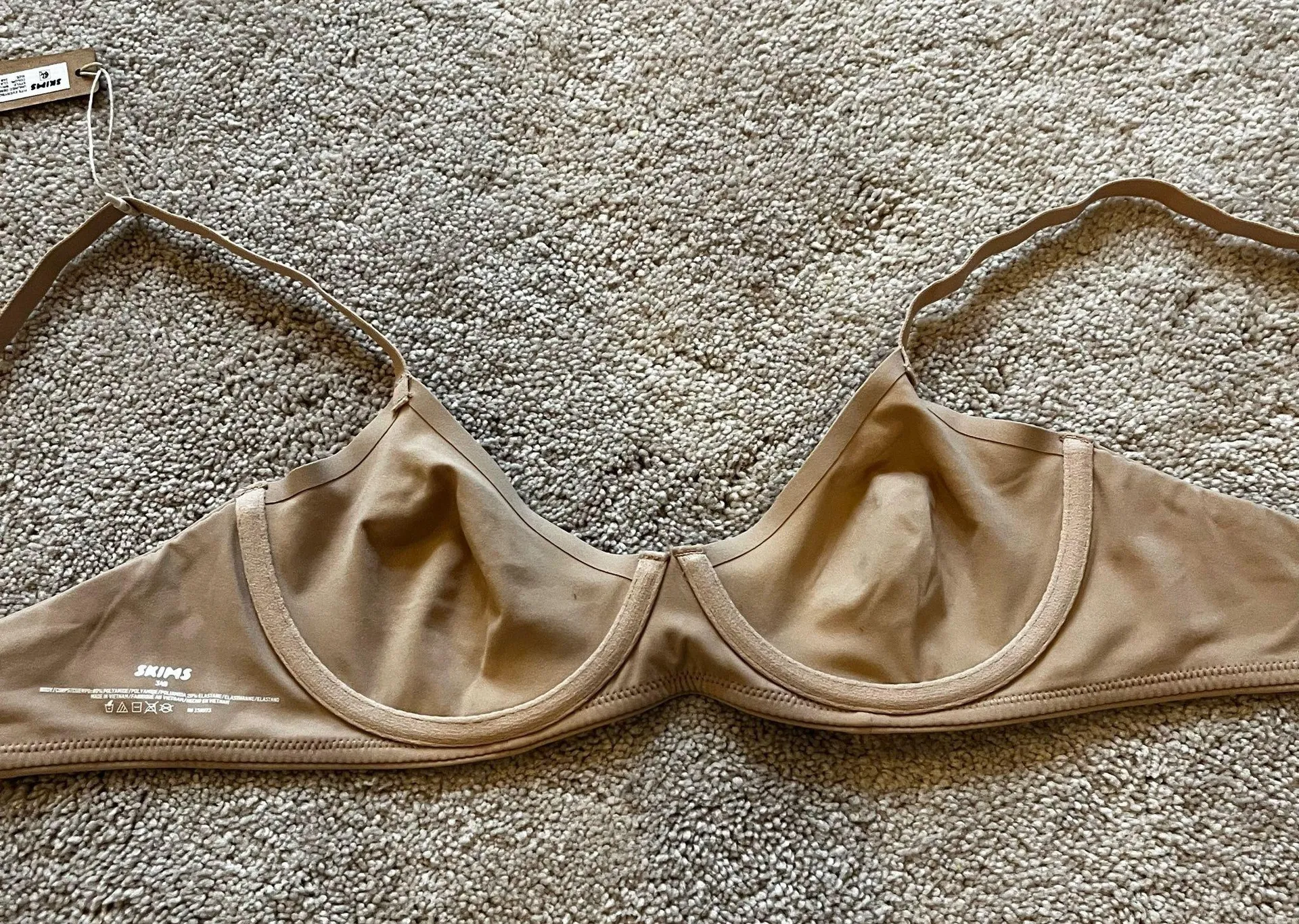 SKIMS T-Shirt Bra - Image 2