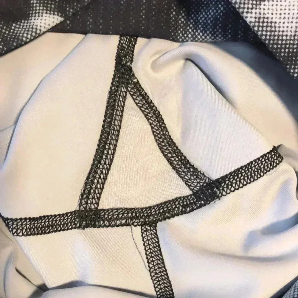 OLD NAVY Active Powersoft High-Rise Go-Dry Leggings - Image 8