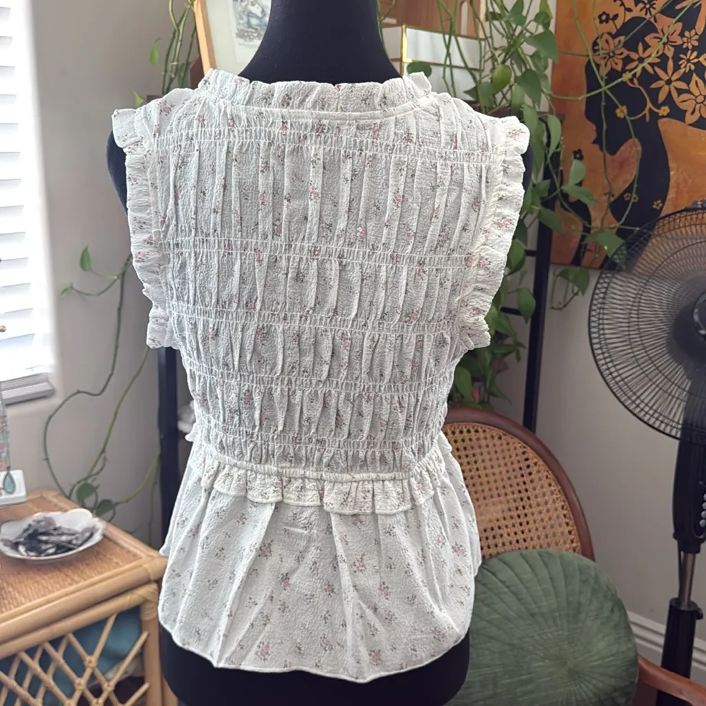 American Flirt White & Pink Floral Peplum Hem Tie Front Top Size M - Image 2