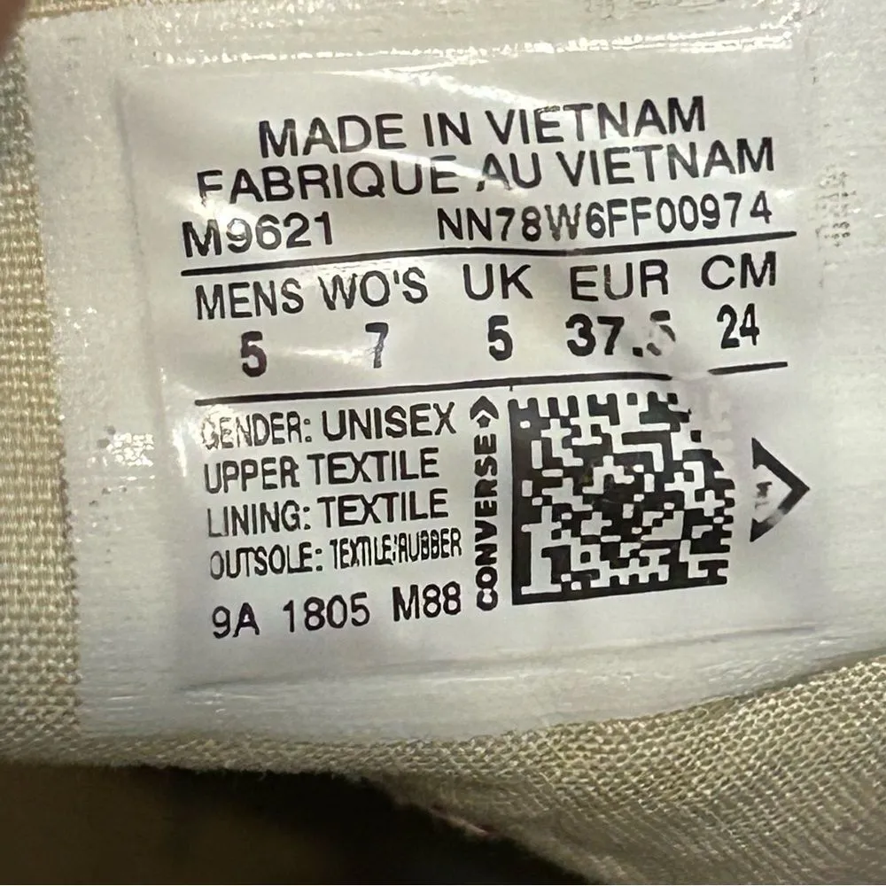 Converse all Star Chuck Taylor hi top red lace up shoes sneakers women’s 7 - Image 3