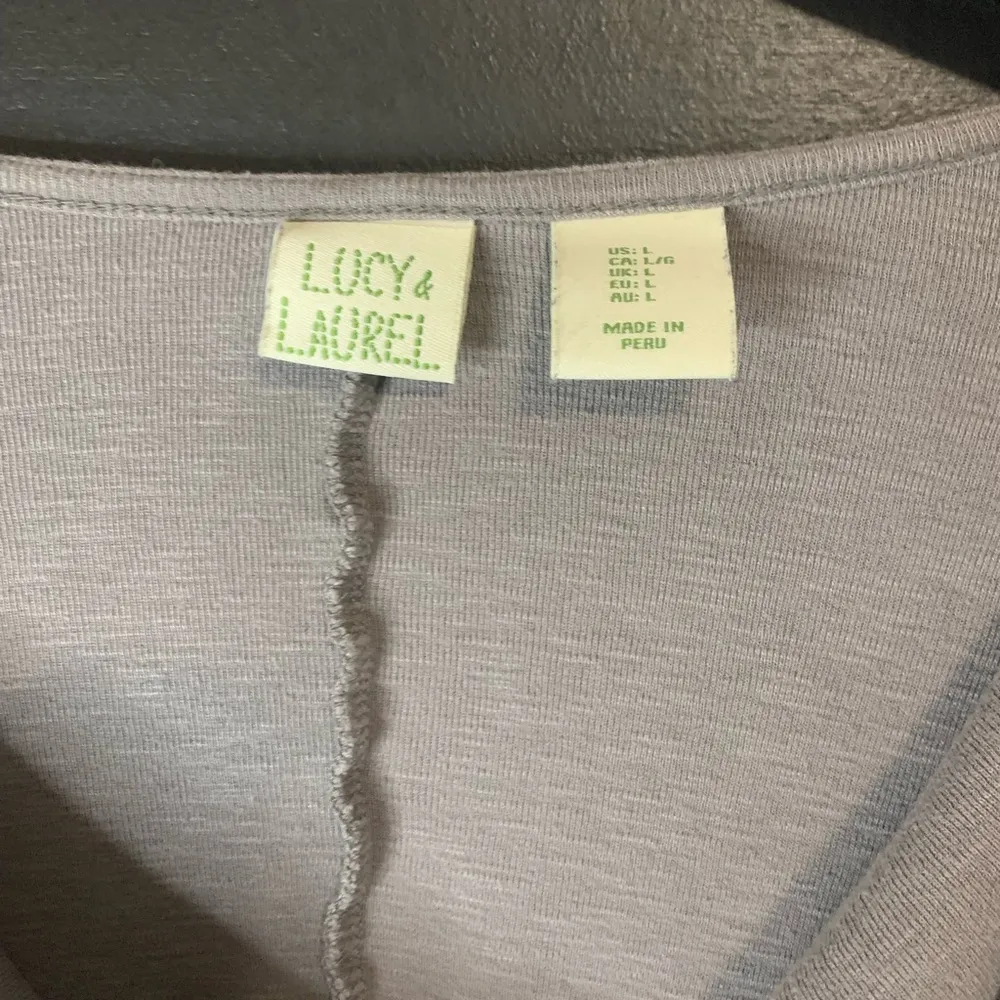 LUCY & LAUREL Scoop Neck Long Sleeve Shirt. Women’s size L. EUC - Image 2