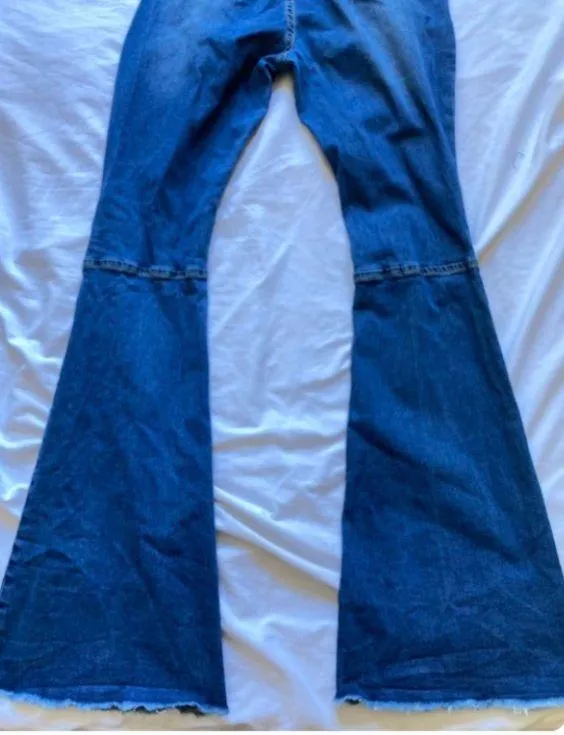 SheIn Boot Cut Jean - Image 3