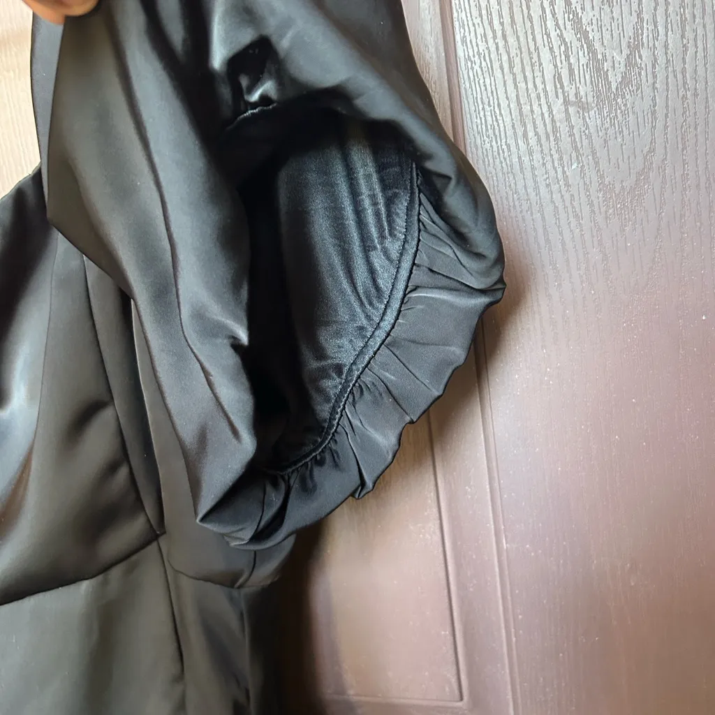 ARULA Elegant Black Puff Sleeve Mini Dress - Image 4