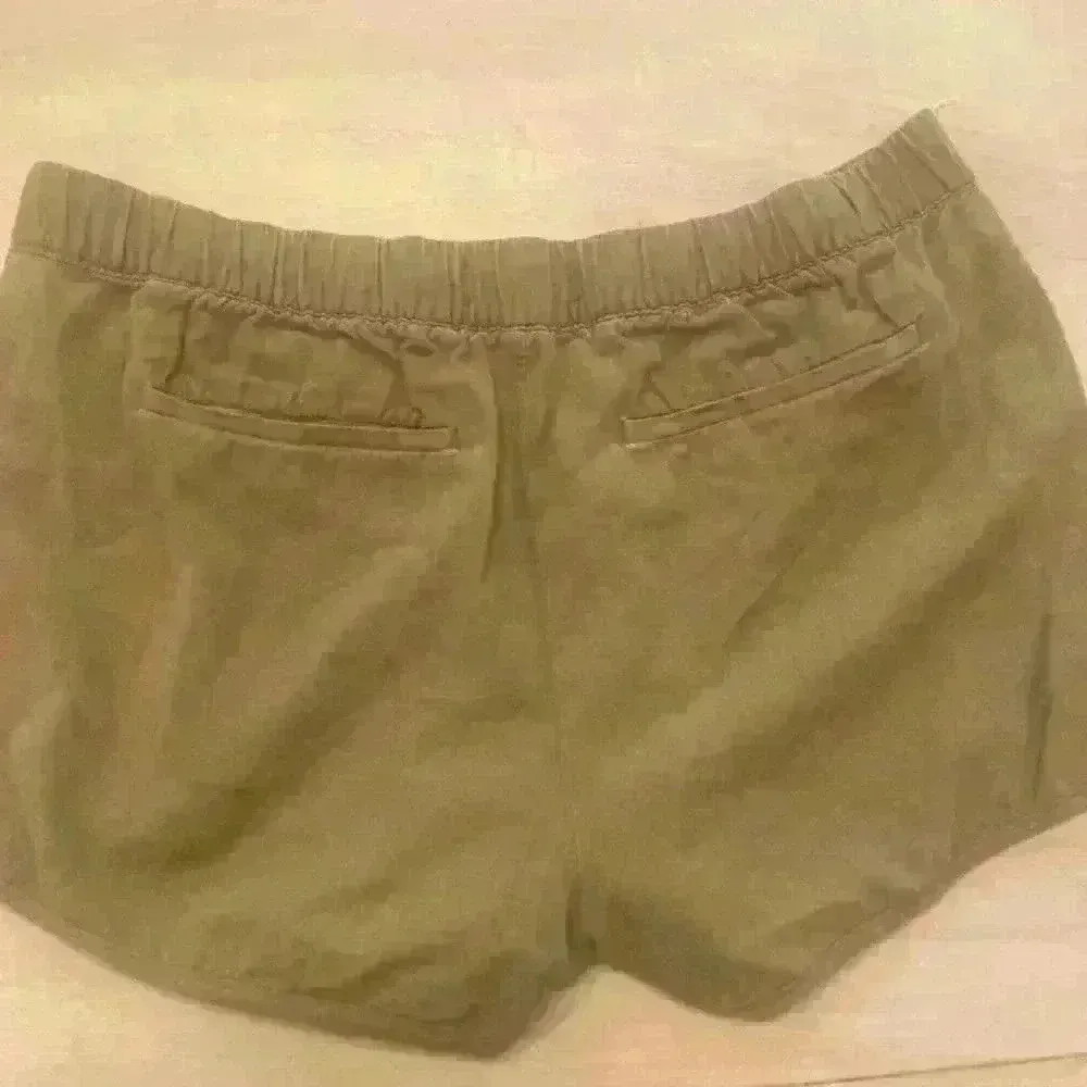 Madewell Pull On Shorts Sz Small Olive Green Exc Cond POCKETS!! - Image 3