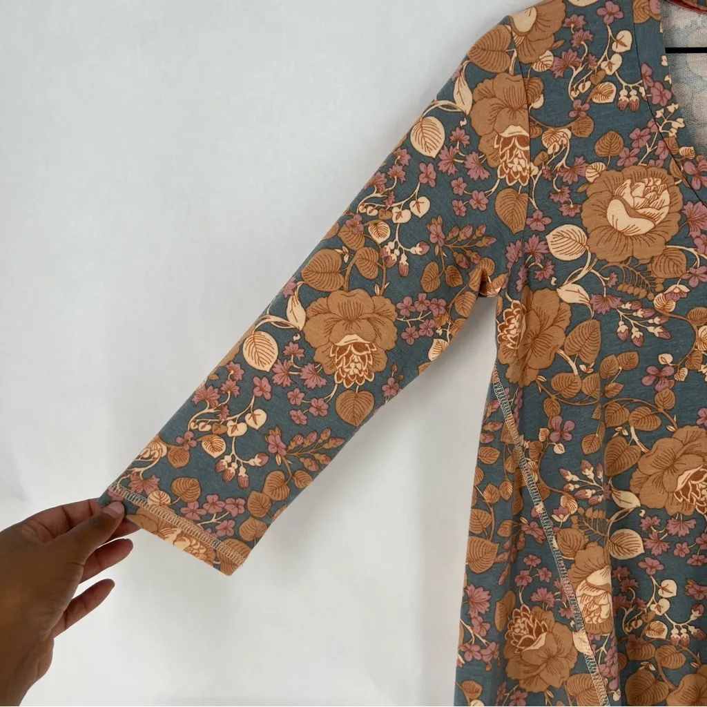 Bobeau Soft‎ Floral 3/4 Sleeve V-Neck Relaxed Fit Swing Tunic Top NWT Size S - Image 5