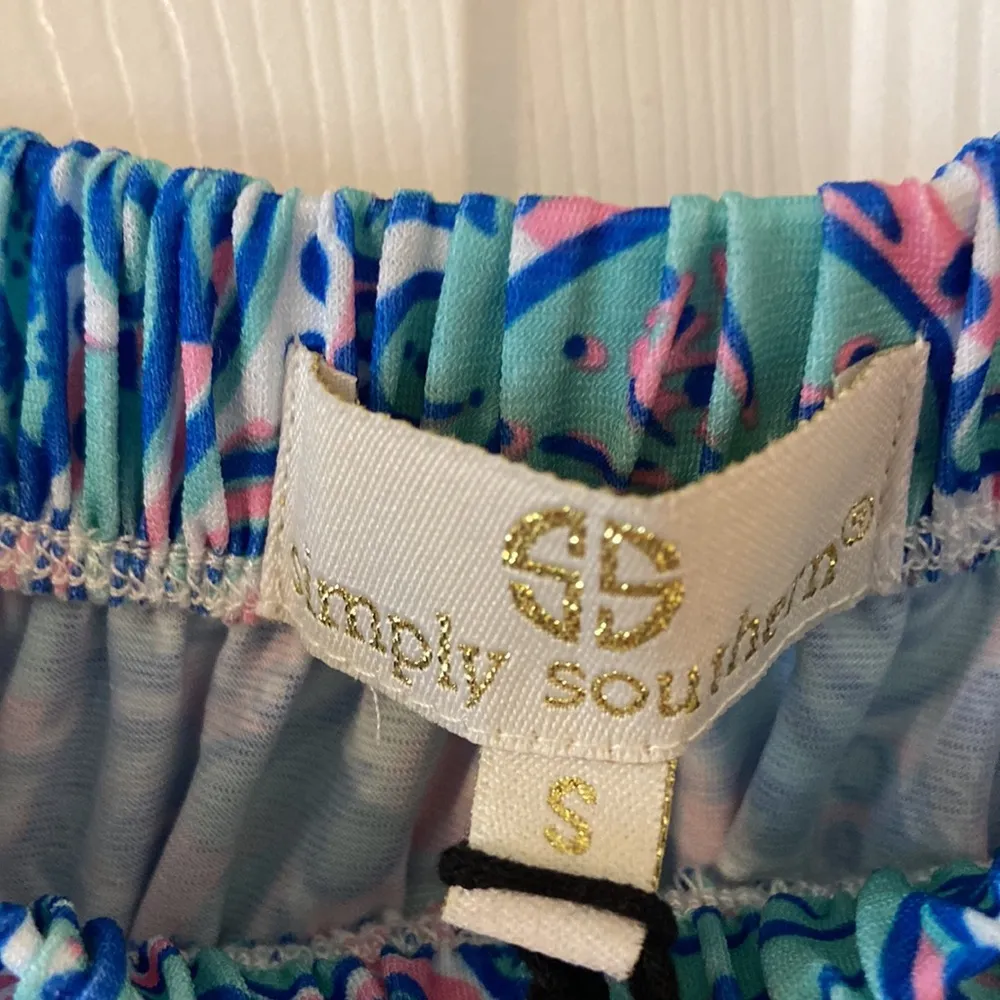 Simple Southern Women’s Shirt size S brand new with tag length 22” bust 32” - Image 4