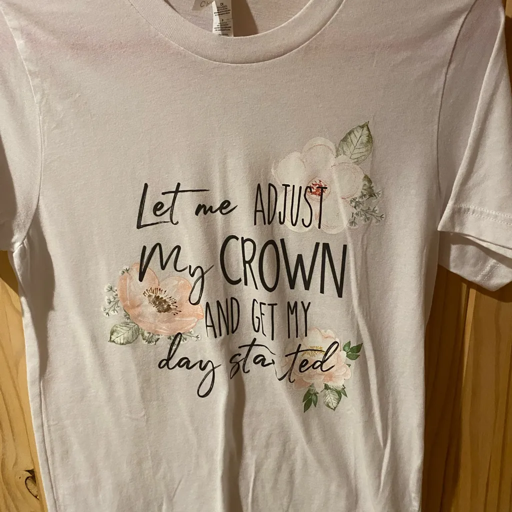 Bella Canvas Classic White Tee size Small - Image 2