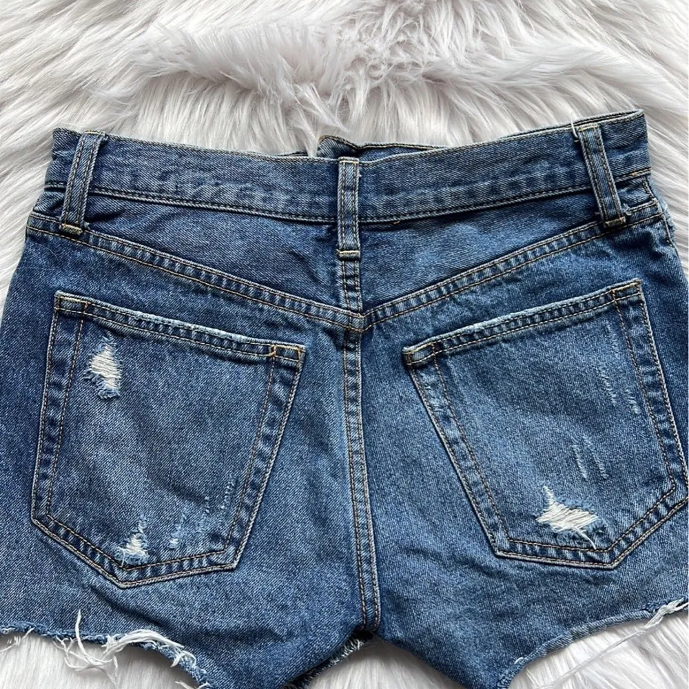 Free People denim distressed button fly shorts size 25 mid-rise Sofia - Image 2