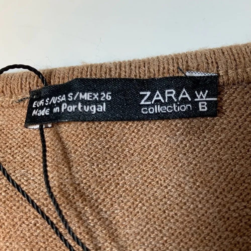 Zara Tan Long Sleeve Ruffle Cold Shoulder Sweater Size Small - Image 10