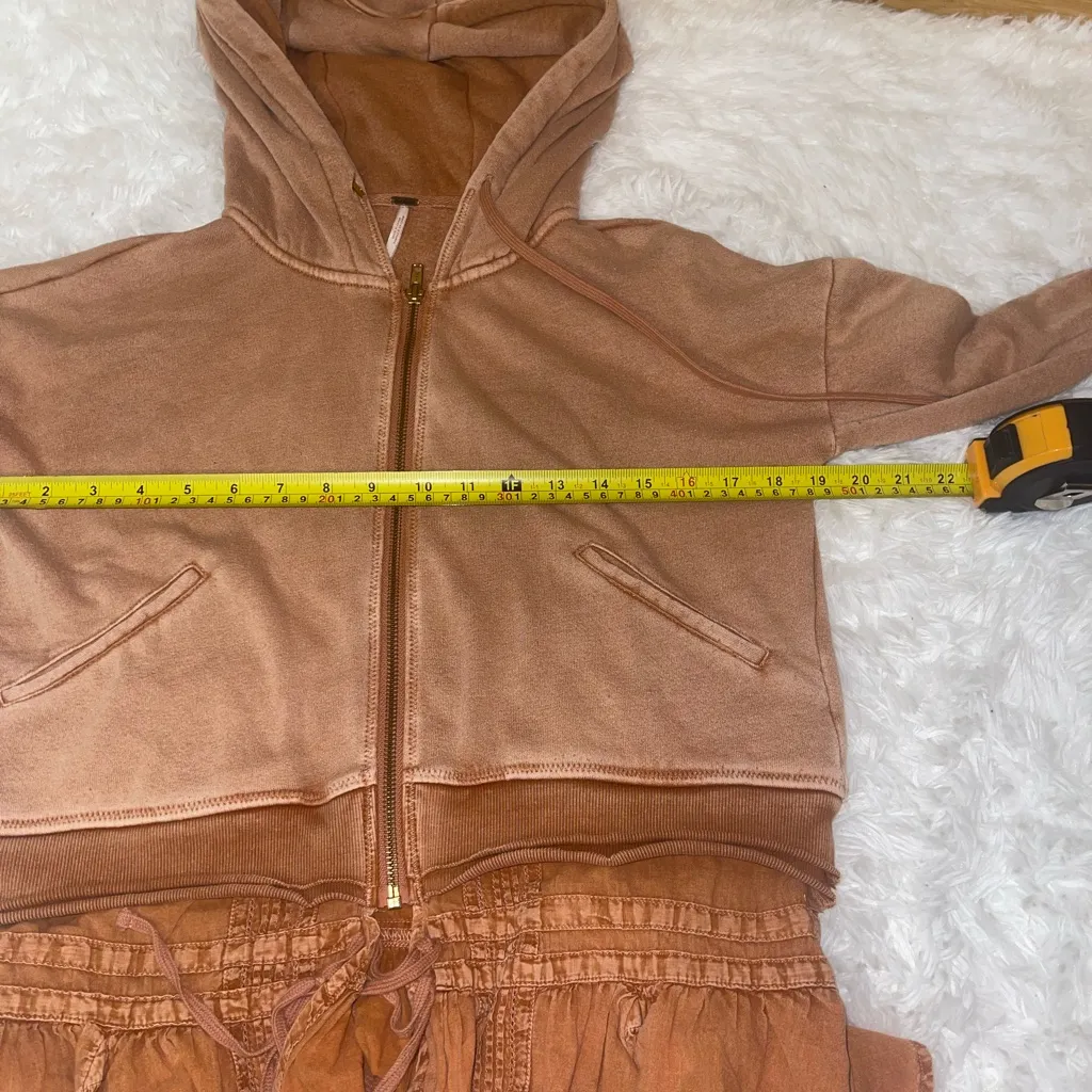 Free People "When Worlds Meet" full-zip hoodie tan rust color sweatshirt XS - Image 7
