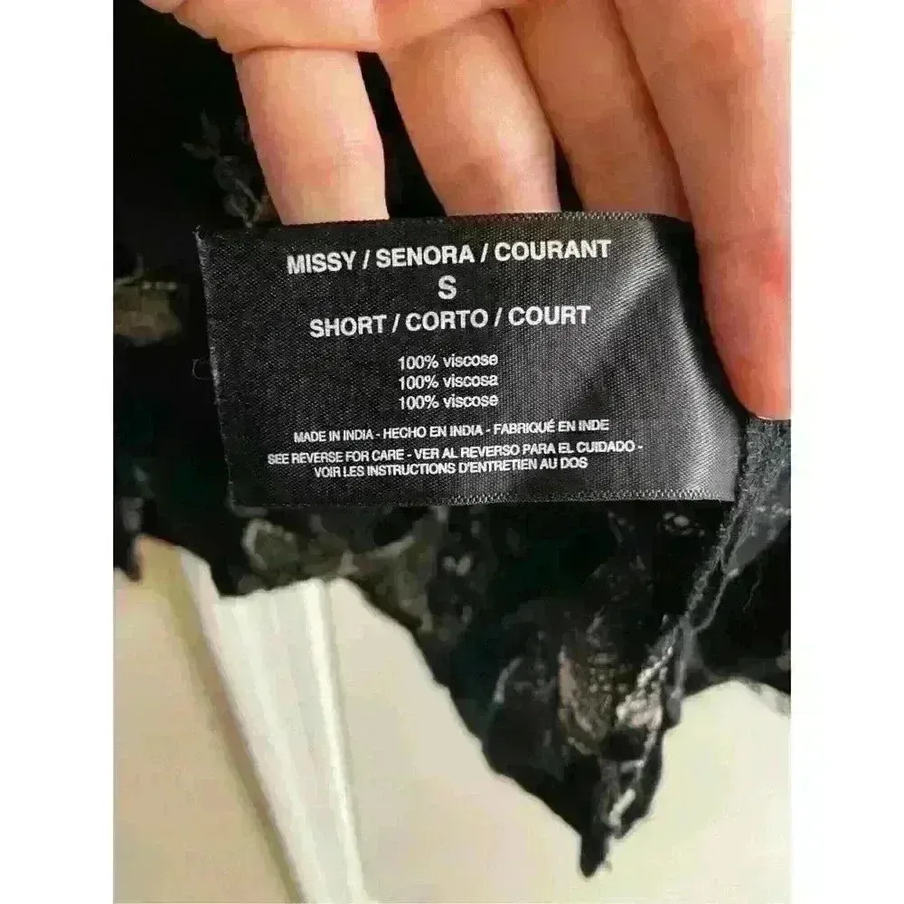 NINE WEST -‎ Women's Black Floral LS Top, S/M - Image 7