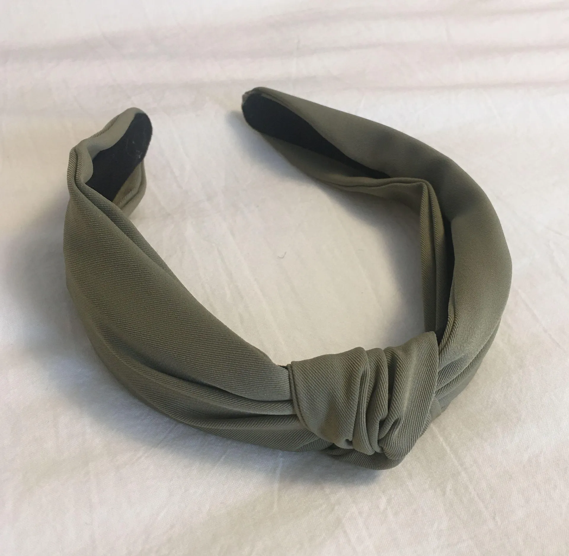 Green Knotted Headband - Image 2